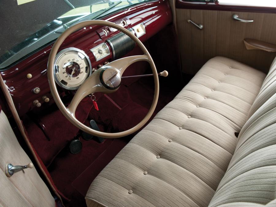  Lincoln Zephyr Club Coupe 1940 года  (фото 20 из 27)